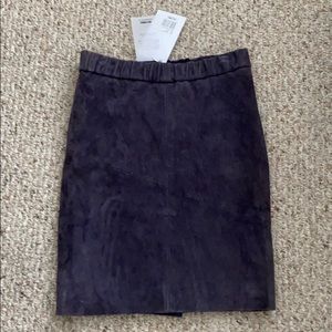 Suede skirt with stretch suede